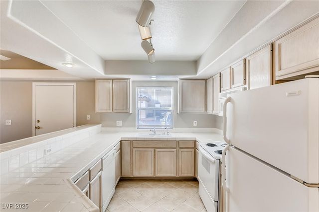 3608 Arginis Street 104, Las Vegas, NV 89108