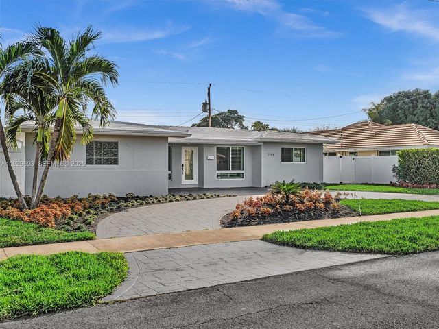 2144 NE 64th St, Fort Lauderdale, FL 33308