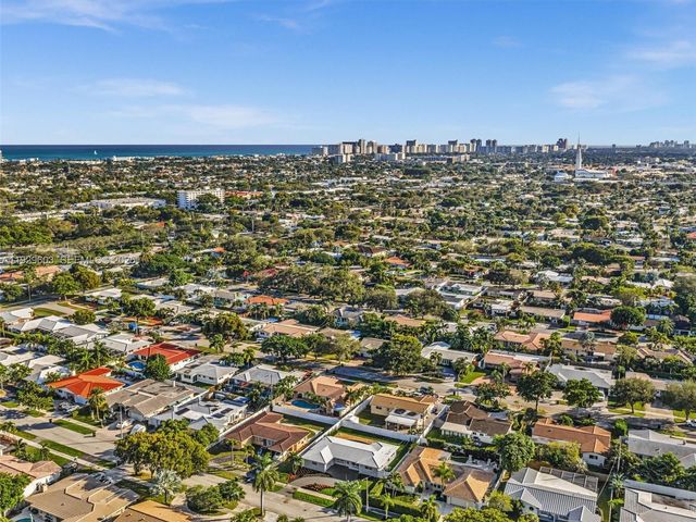 2144 NE 64th St, Fort Lauderdale, FL 33308