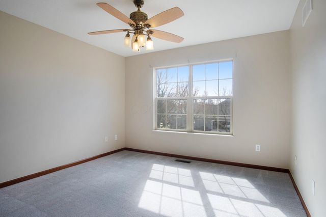 6268 Bellow Valley Drive, Dublin, OH 43016