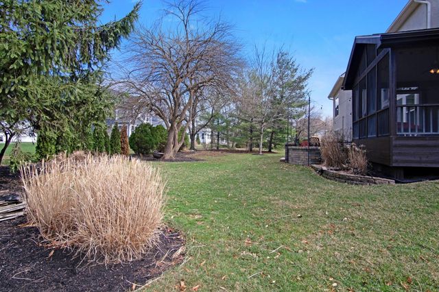 6268 Bellow Valley Drive, Dublin, OH 43016