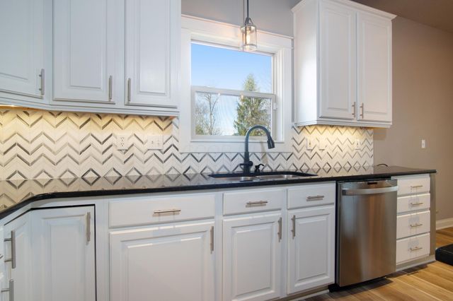 6268 Bellow Valley Drive, Dublin, OH 43016