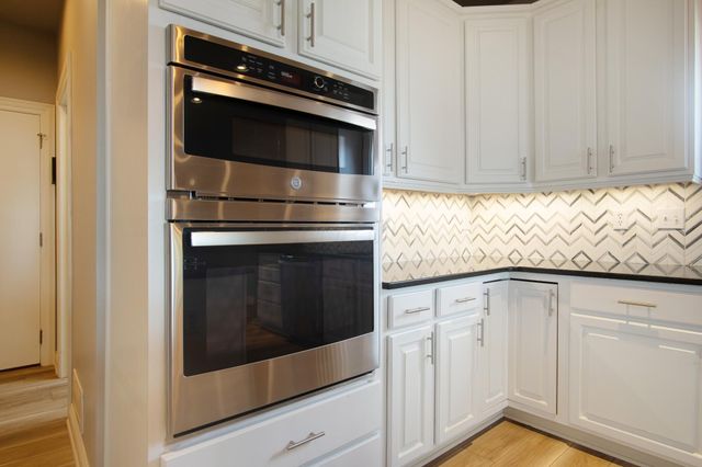 6268 Bellow Valley Drive, Dublin, OH 43016