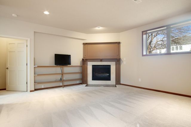 6268 Bellow Valley Drive, Dublin, OH 43016
