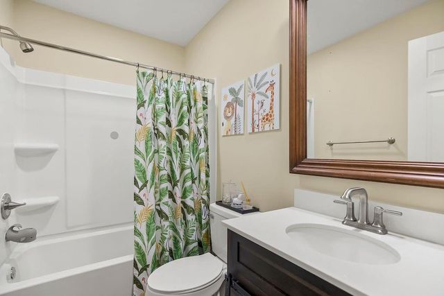 8111 Elizabeth Avenue, Kansas City, KS 66112