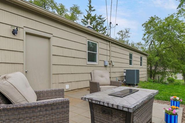 8111 Elizabeth Avenue, Kansas City, KS 66112