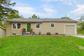 8111 Elizabeth Avenue, Kansas City, KS 66112