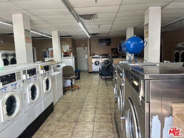 10815 S Western Avenue, Los Angeles, CA 90047