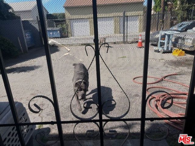 10815 S Western Avenue, Los Angeles, CA 90047