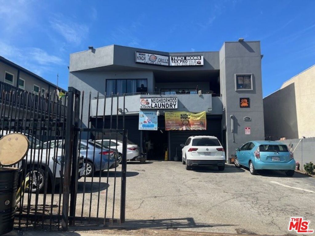 10815 S Western Avenue, Los Angeles, CA 90047