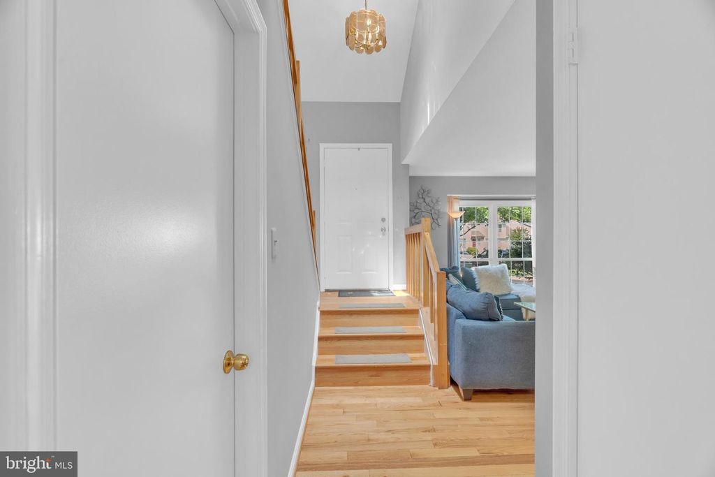 Image 20 of property listing at 1530 INGRAM TER, Silver Spring, MD 20906