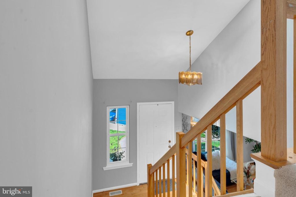 Image 26 of property listing at 1530 INGRAM TER, Silver Spring, MD 20906