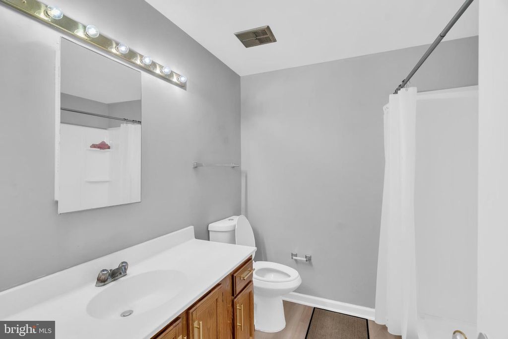 Image 56 of property listing at 1530 INGRAM TER, Silver Spring, MD 20906