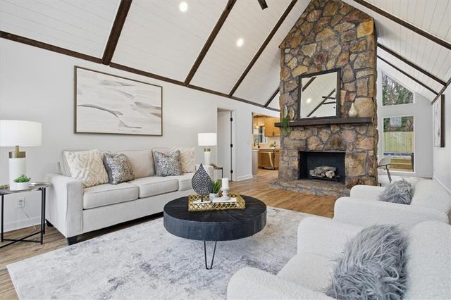 4225 Twin Rivers Drive, Gainesville, GA 30504