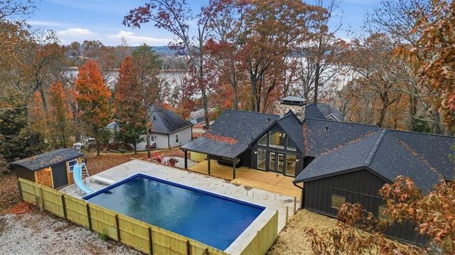 4225 Twin Rivers Drive, Gainesville, GA 30504