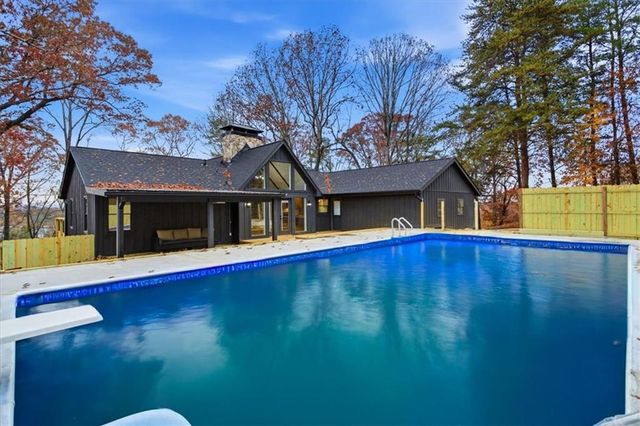 4225 Twin Rivers Drive, Gainesville, GA 30504