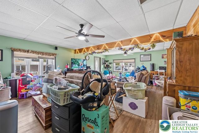 54 East White Street, Summit Hill Boro, PA 18250