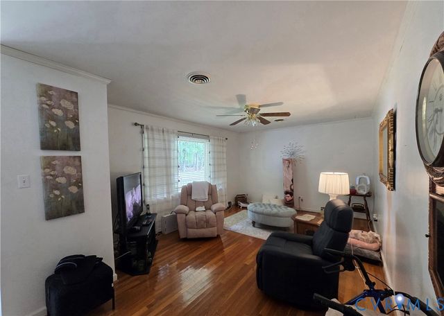 3203 Norfolk St, Hopewell, VA 23860