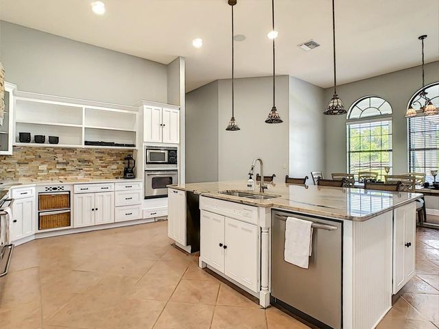 12770 N US HIGHWAY 27, Ocala, FL 34482