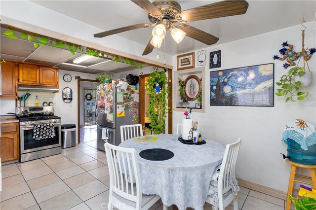 1859 Davidson, San Bernardino, CA 92411