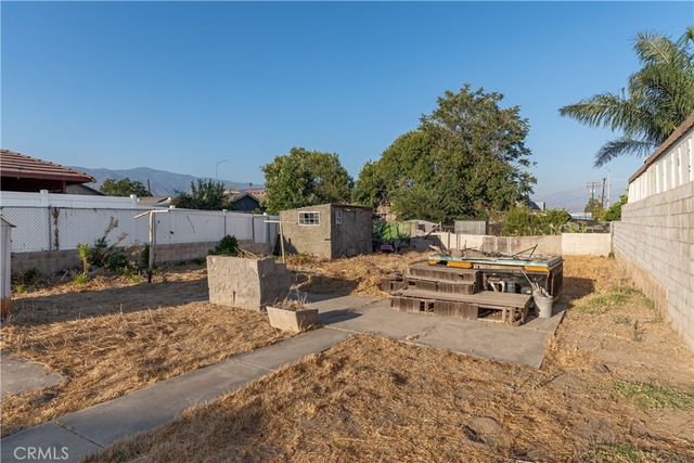 1859 Davidson, San Bernardino, CA 92411