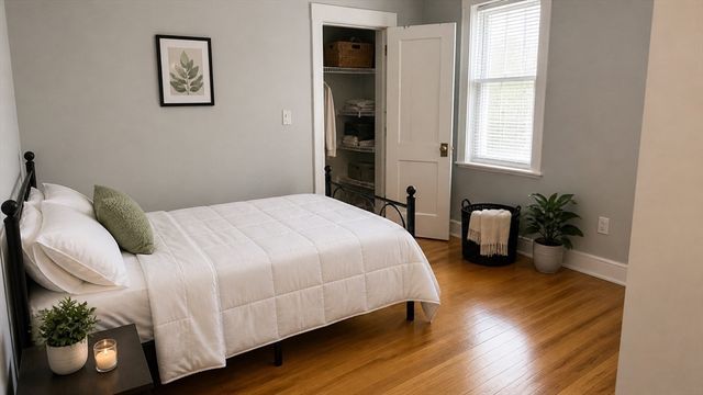 113 Hillsdale Rd 113, Somerville, MA 02144