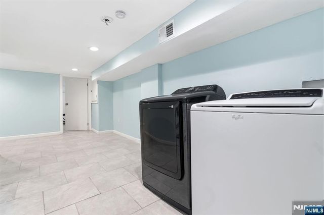 443 14th Avenue, Irvington, NJ 07111