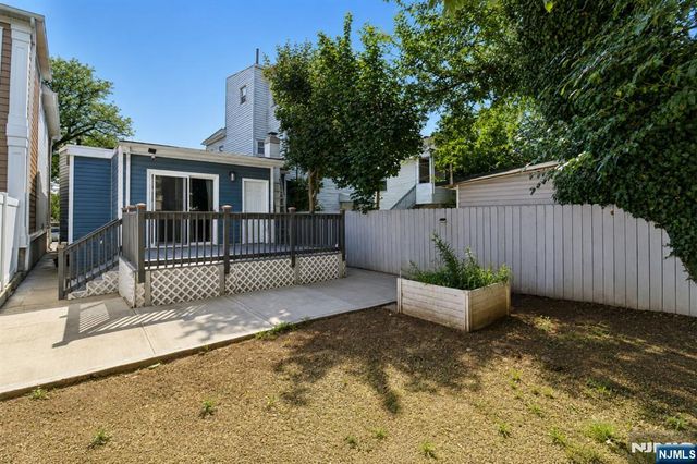 443 14th Avenue, Irvington, NJ 07111