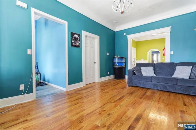 443 14th Avenue, Irvington, NJ 07111