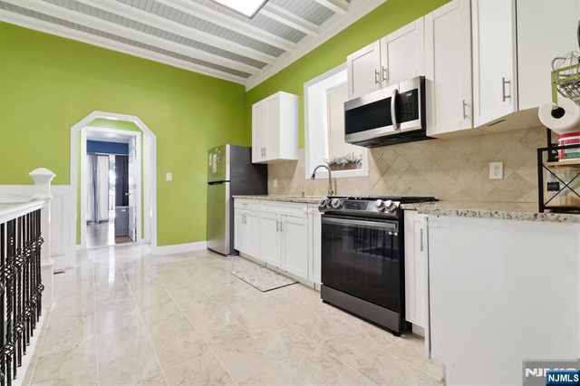 443 14th Avenue, Irvington, NJ 07111
