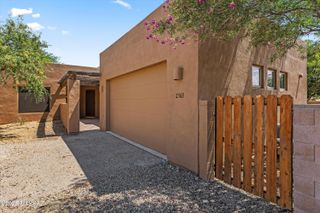 2563 E Cold Snap Place, Vail, AZ 85641