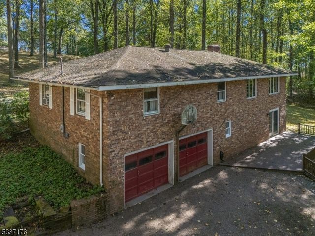 82 Hickory Corner Road, Alexandria Twp., NJ 08848