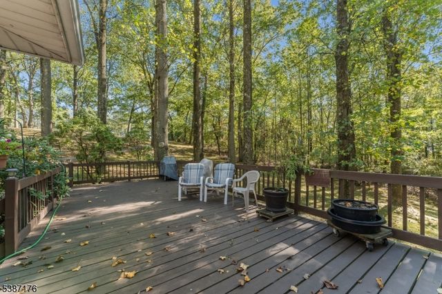 82 Hickory Corner Road, Alexandria Twp., NJ 08848