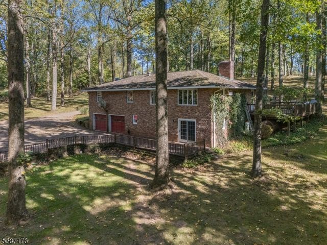 82 Hickory Corner Road, Alexandria Twp., NJ 08848