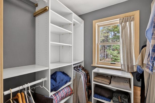 186 Canoe Pond Drive, Brewster, MA 02631