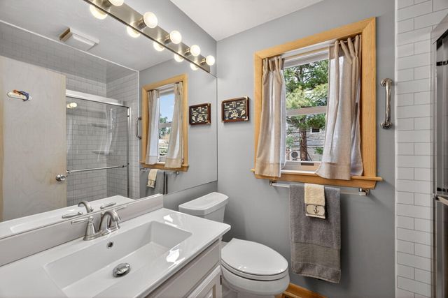 186 Canoe Pond Drive, Brewster, MA 02631