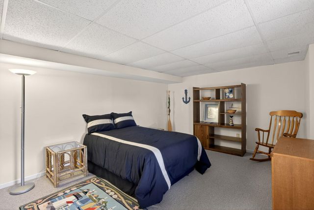 186 Canoe Pond Drive, Brewster, MA 02631