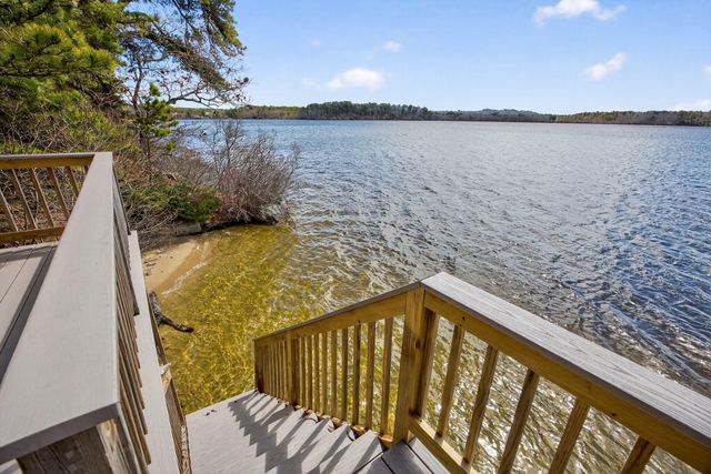 186 Canoe Pond Drive, Brewster, MA 02631
