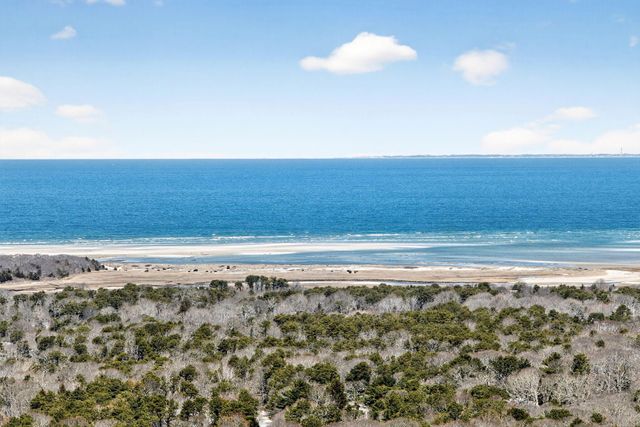 186 Canoe Pond Drive, Brewster, MA 02631