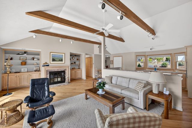 186 Canoe Pond Drive, Brewster, MA 02631