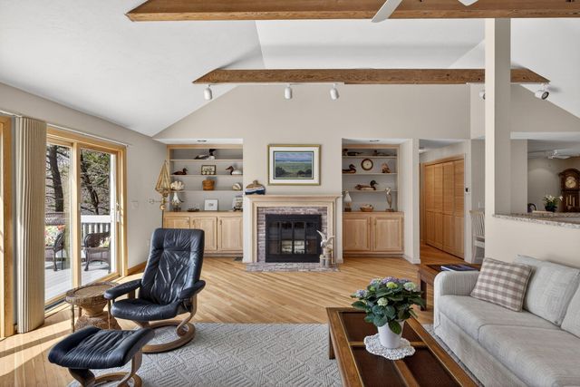 186 Canoe Pond Drive, Brewster, MA 02631