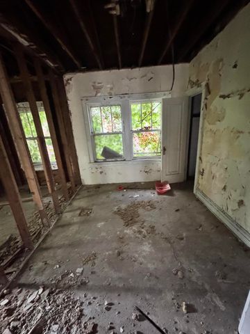 1072 Van Buren Street, Gary, IN 46402