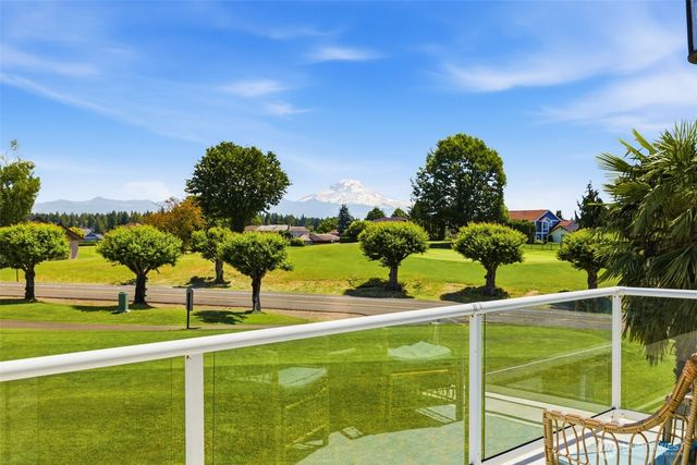3221 196th Avenue Ct E, Lake Tapps, WA 98391