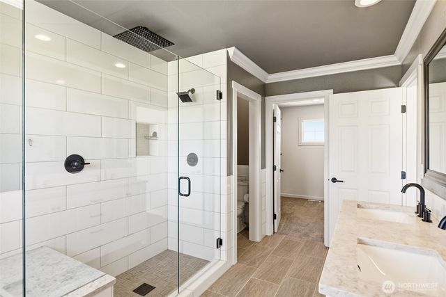 3221 196th Avenue Ct E, Lake Tapps, WA 98391
