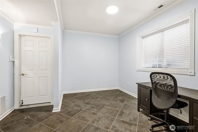 3221 196th Avenue Ct E, Lake Tapps, WA 98391