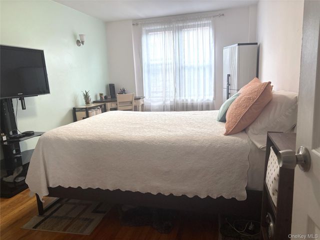 41-31 51st Street 6E, Woodside, NY 11377
