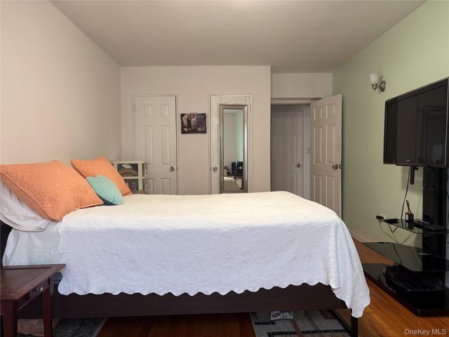 41-31 51st Street 6E, Woodside, NY 11377