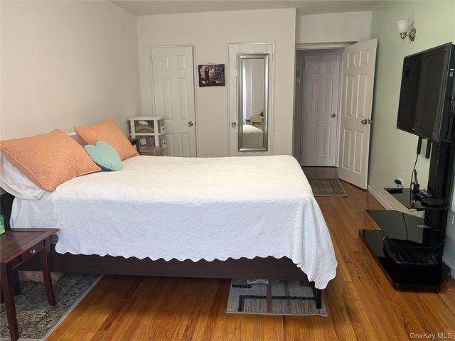 41-31 51st Street 6E, Woodside, NY 11377
