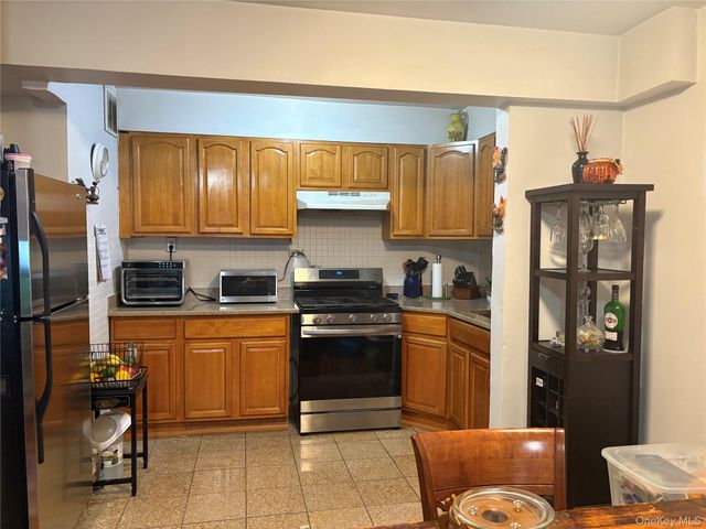 41-31 51st Street 6E, Woodside, NY 11377