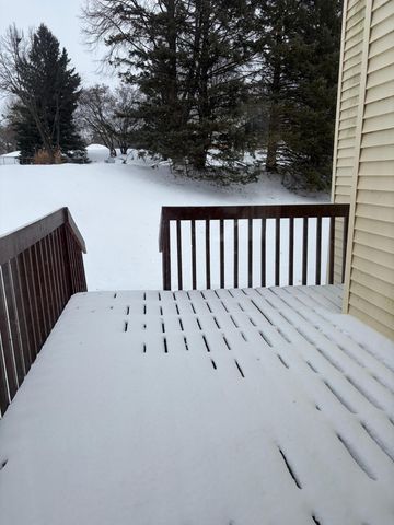 12800 Eastview Curve, Apple Valley, MN 55124